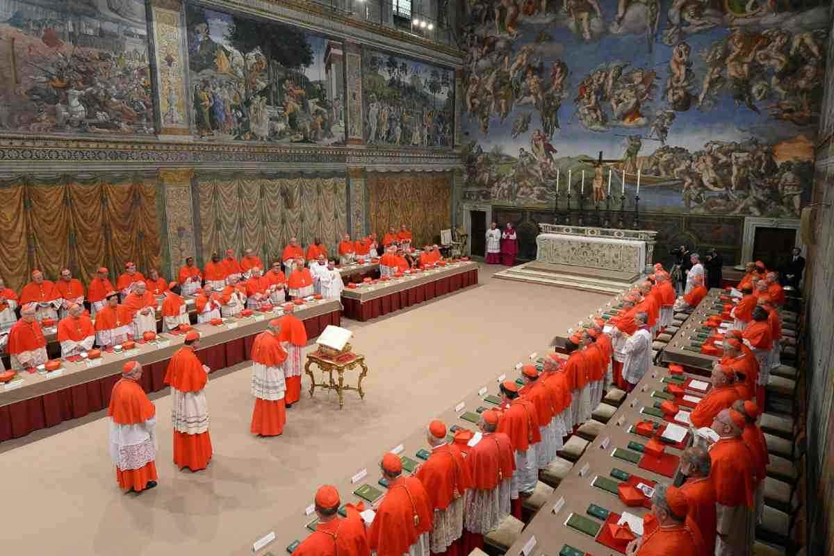 cardenales sixtina