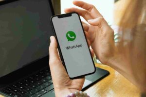 whatsapp chat