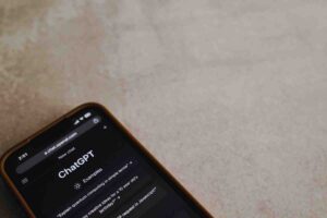 celular con chatgpt