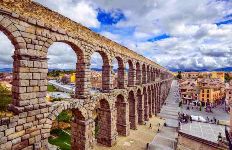 segovia